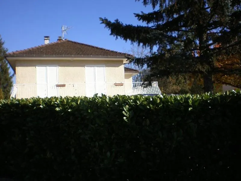 Apartment Le St Romain Proche Bugey & Lyon Saint-Romain-de-Jalionas France